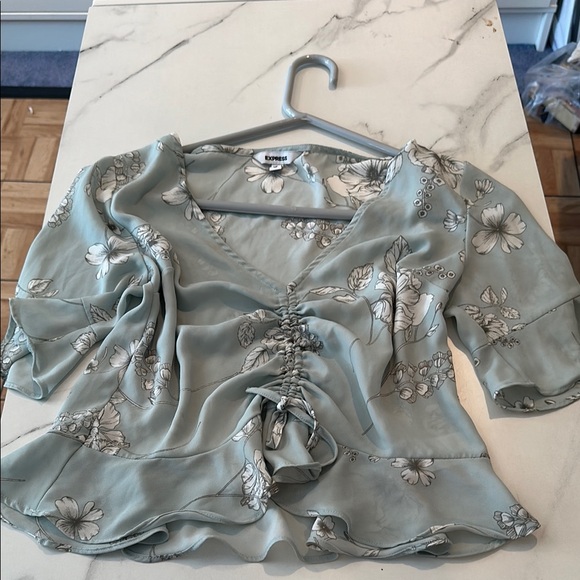 Express Light Green Embroidered Flutter Sleeve Blouse - Picture 5 of 7